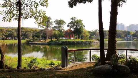 孔子廟　池