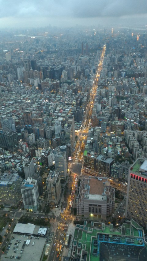 台北101　89階から市内を見下ろす