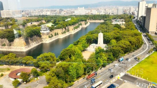 大阪市歴史博物館階段踊り場から大阪城公園２