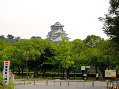 おもいでの森と天守閣