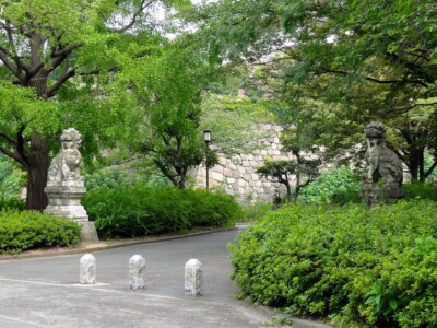 西の丸北門前の狛犬