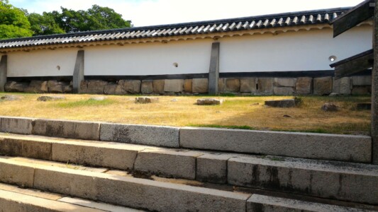 丸い狭間